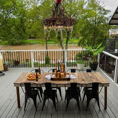 Chateau Royale, Pet Friendly, On Bayou, Downtown! นิวไอเบเรีย ภายนอก รูปภาพ